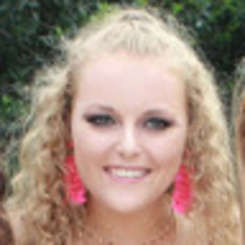 Meet your Posher, Brooke